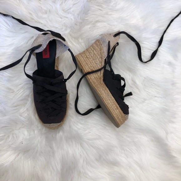 Pare Gabia Espadrille Wedges - Picture 1 of 4
